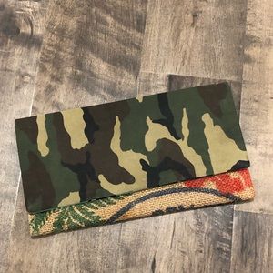 Nanea Clutch and Wallet in one